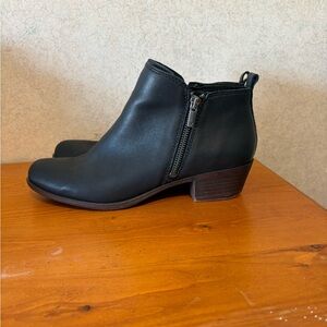 EUC Lucky Brand Basel Women's Ankle Boots Bootie Black Leather Size 10m Side Zip